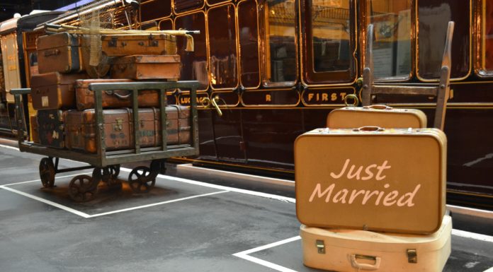 10 cosas que debes saber antes de salir con una mujer viajera