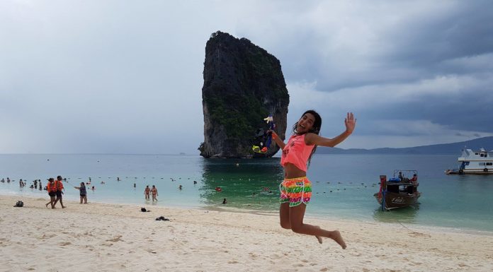 Estudio determina que viajar produz mais felicidade do que se casar e ter filhos