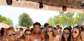 Utilizó Tinder para conseguir citas en diferentes países y no gastar en alojamiento