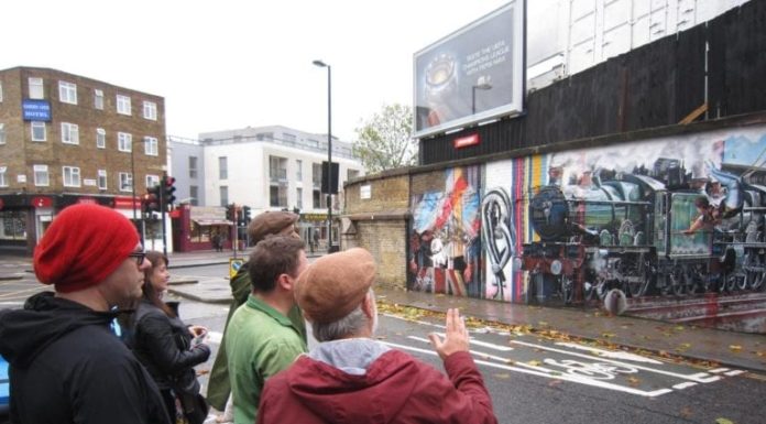 En Londres los ‘homeless’ trabajan como guías turísticos