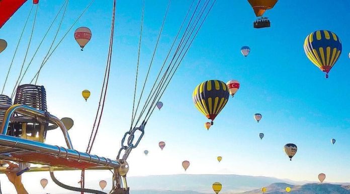 Seis destinos únicos en el mundo para pasear en globo aerostático