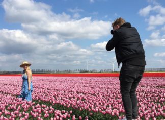 Influencers están destrozando los campos de tulipanes en Holanda por sus fotos de Instagram