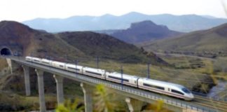 China podría asociarse con Perú y Bolivia en megaproyecto de tren bioceánico