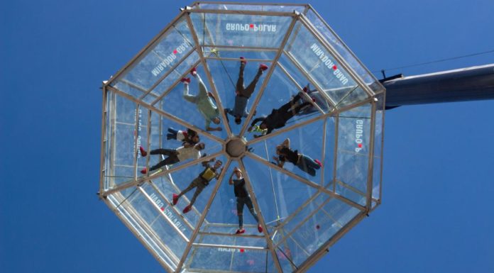 Mirador de cristal ofrece impactante vista de Arequipa desde las alturas