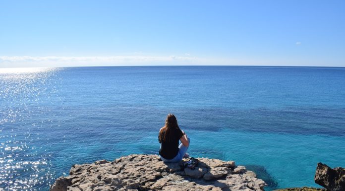 Mirar el mar activa el estado de felicidad en el cerebro