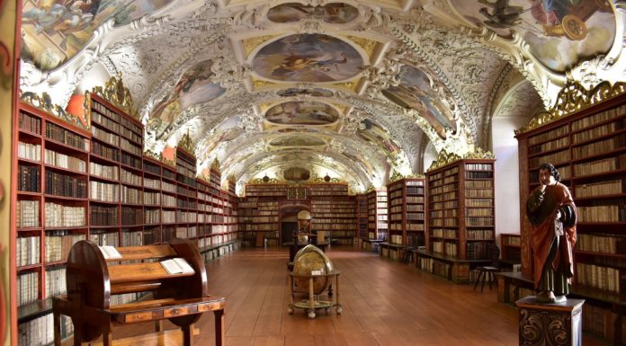 Biblioteca más bella del mundo podría estar en Praga