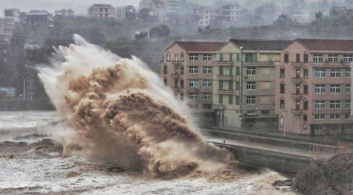 China el tifón Lekima deja ya 44 muertos.