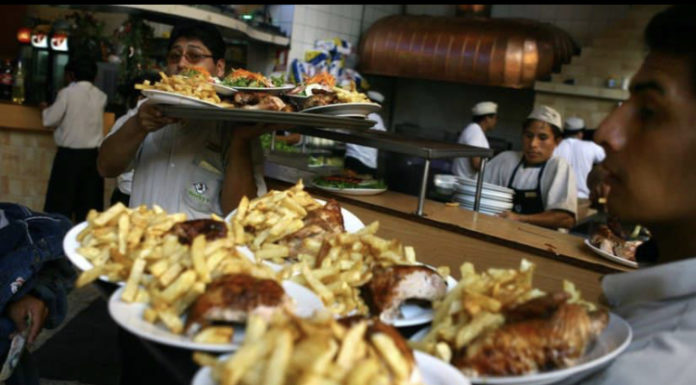 ¿Cuánto te devolvería la Sunat por cada 100 soles que gastes en bares, hoteles o restaurantes?