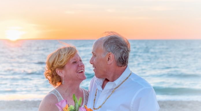 Padres son más felices cuando sus hijos se van de la casa según estudio