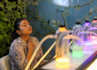 En la India se ponen de moda los «bares de oxígeno» debido a la contaminación