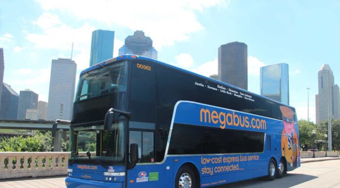 Este autobús conecta Barcelona con París y Londres por solo un euro