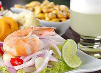 Ceviche y pisco sour son calificados como lo mejor de la gastronomía chilena, según medio inglés