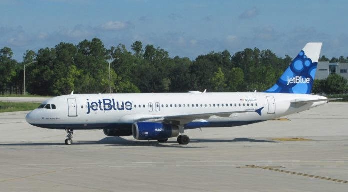 Pasajero viaja con coronavirus y es suspendido de por vida por aerolínea