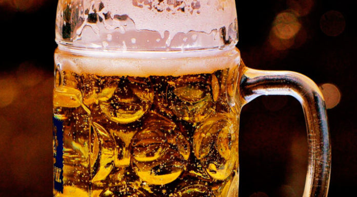 Aumenta el consumo de alcohol en un 85% durante el confinamiento por coronavirus