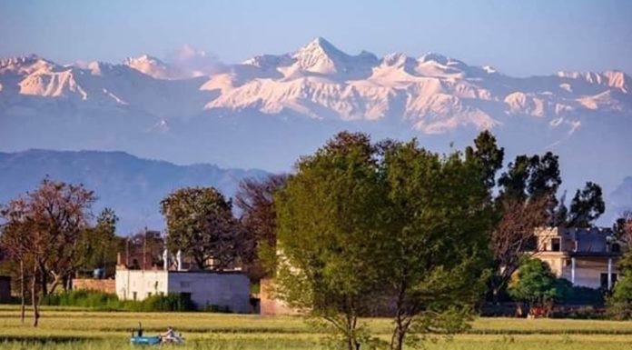 Se logra ver el Himalaya por primera vez en 30 años. Fue gracias a que disminuyó la contaminación