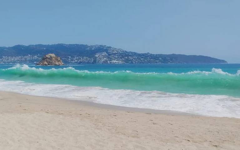 Mar de Acapulco se «cristaliza» ante ausencia de turistas