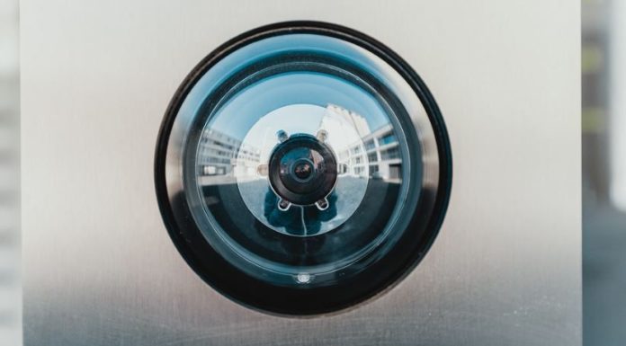 Así puedes descubrir si están espiando tu móvil