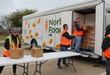 Creó una despensa movil para alimentar a personas necesitadas